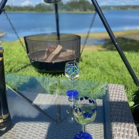 בית נופש Badehuset, Harmony, With Private *